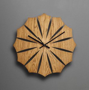 ساعت چوبی طرح جدید