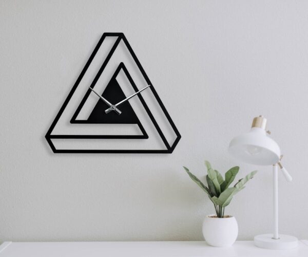 ساعت دیواری مدل Triangle جنس گلس (شیشه نشکن) مثلثی