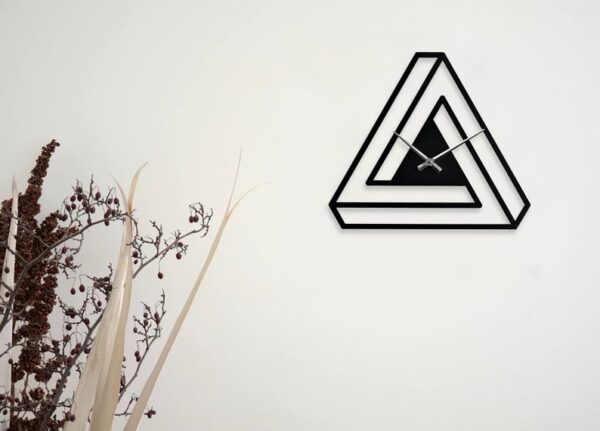 ساعت دیواری مدل Triangle جنس گلس (شیشه نشکن) مثلثی