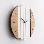 ساعت دیواری مدل hybrid چوبی با ترکیب رنگ و سایز متفاوت